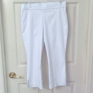 White Counterparts Capris 10P w/Silver Studded Side Slits